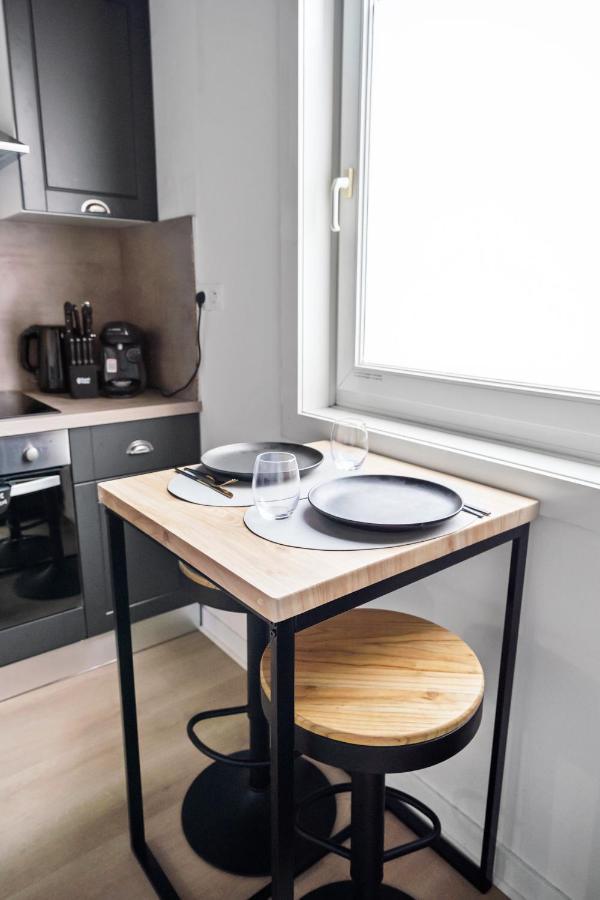 La Suite "Black Hood" Maubeuge Extérieur photo