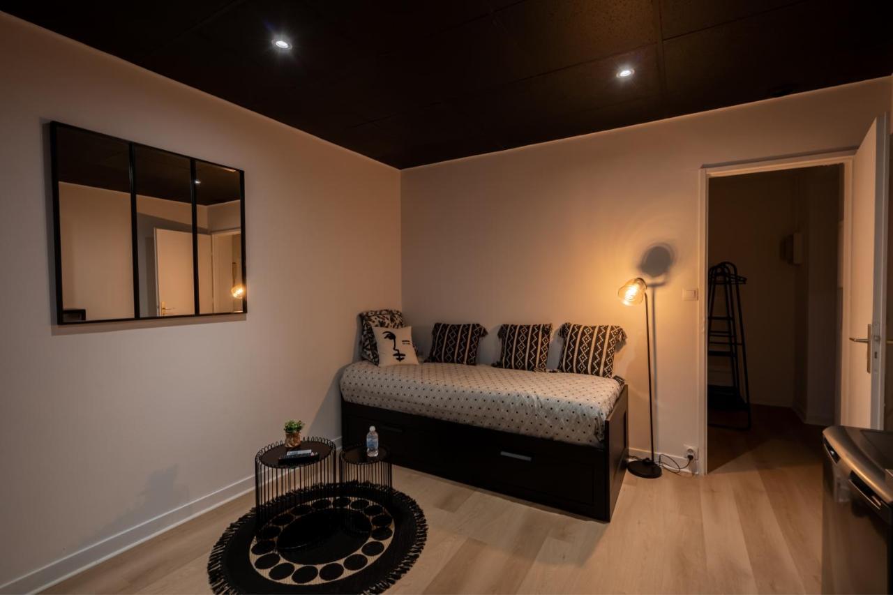 La Suite "Black Hood" Maubeuge Extérieur photo